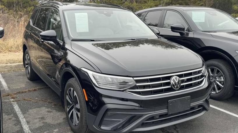 VOLKSWAGEN TIGUAN 4MOTION 2024 3VVFB7AX0RM052751 image